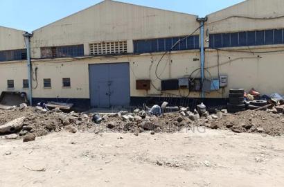 Warehouse(4,000sqft) to Let - City Stadium