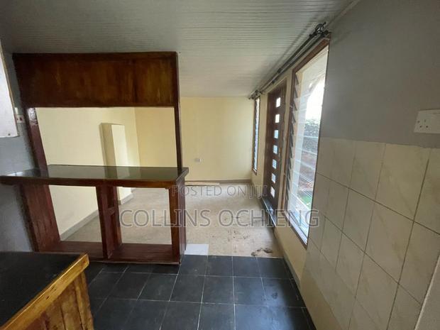 1bdrm Bungalow in South C for rent