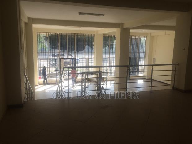 Showroom Space to Let (2,092sq.Ft) - Enterprise Rd