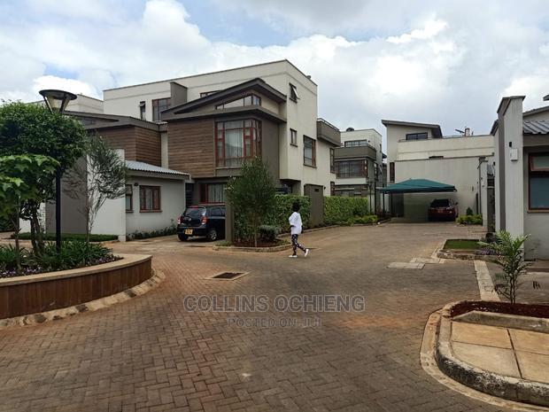 5bdrm Townhouse/Terrace in Langata for sale
