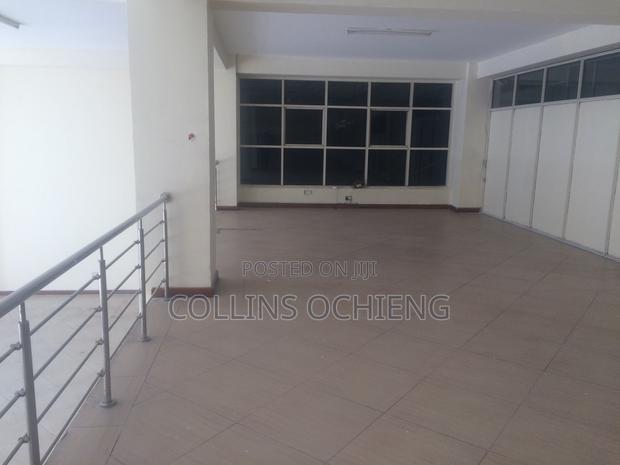Showroom Space to Let (2,092sq.Ft) - Enterprise Rd