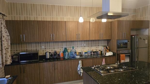 3bdrm Apartment in Pearl Square, Westlands for sale