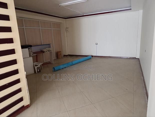 Office (700sqft) Space to Let - Enterprise Rd