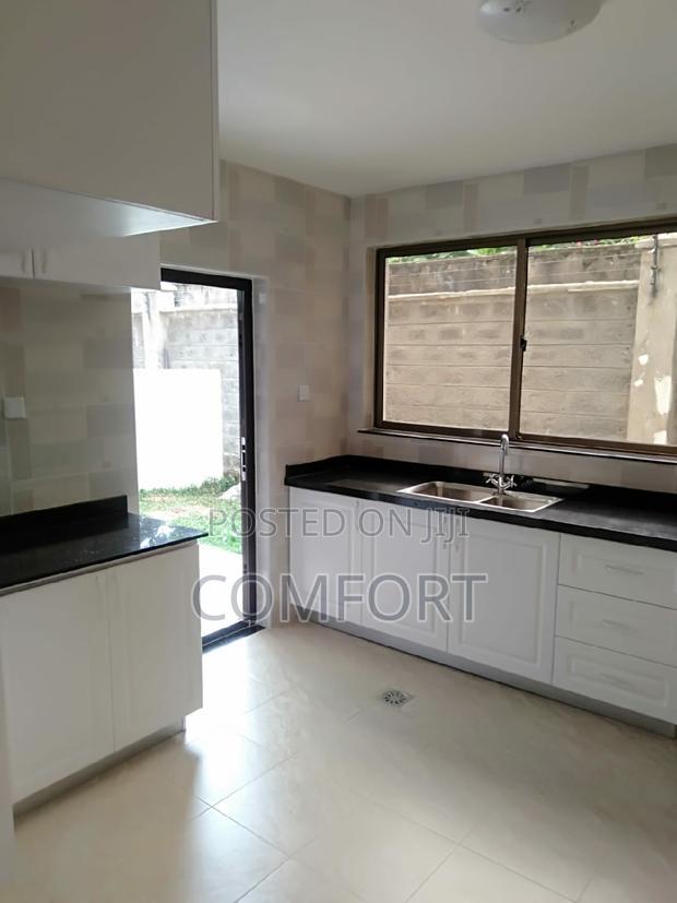 5bdrm Townhouse / Terrace in Lavington for rent