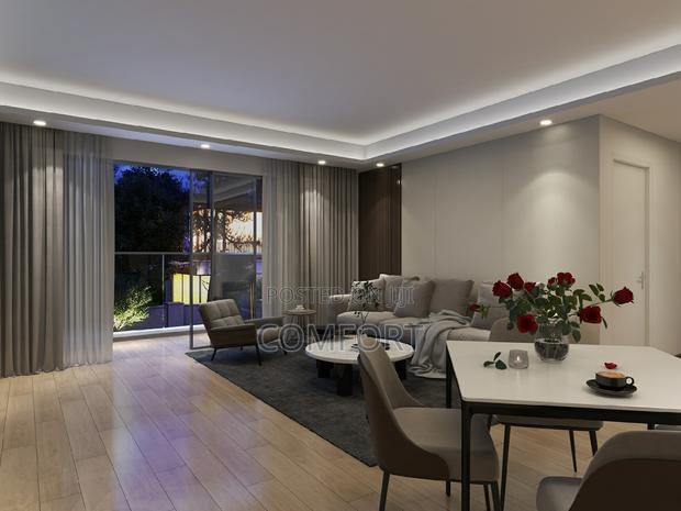 4bdrm Duplex in Riverside Drive for sale