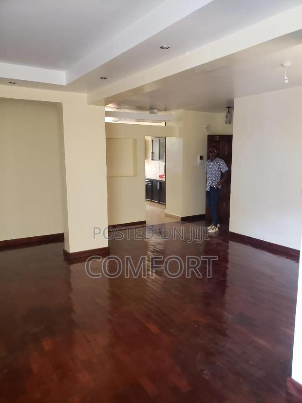 3bdrm Apartment in Yaya Centre, Kilimani for rent