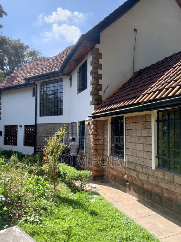 5bdrm Villa in Karen for rent