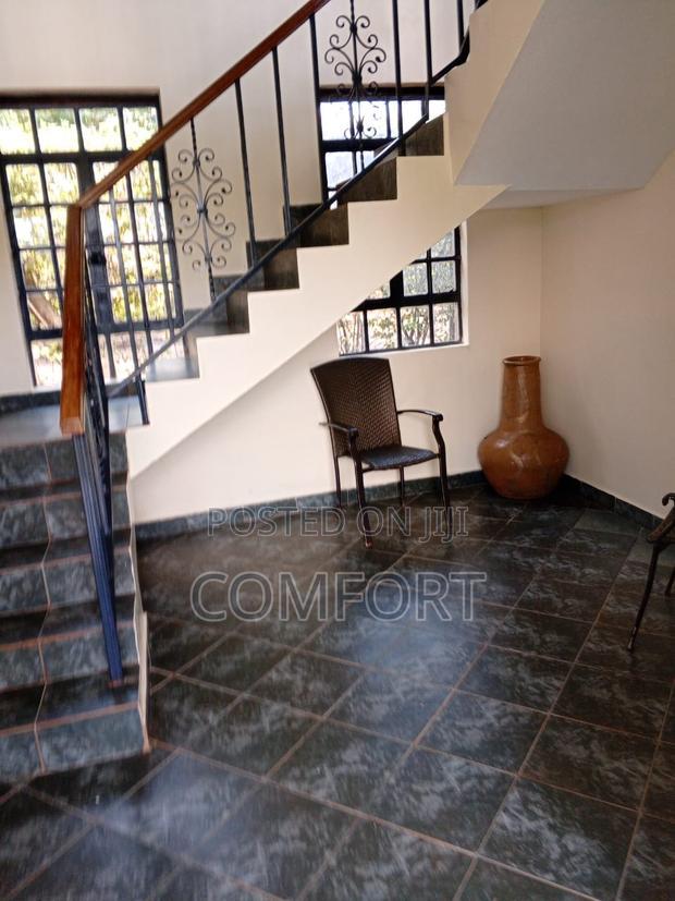 5bdrm Villa in Karen for rent