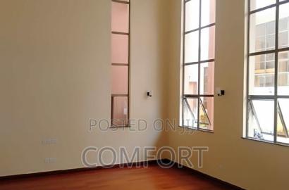 5bdrm Townhouse / Terrace in Lavington for rent