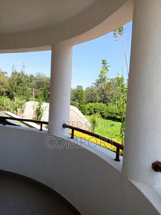 7bdrm Mansion in Karen, Hardy for rent
