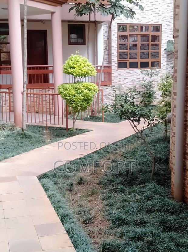 Furnished 4bdrm Apartment in Valleyarcade, Kilimani for rent