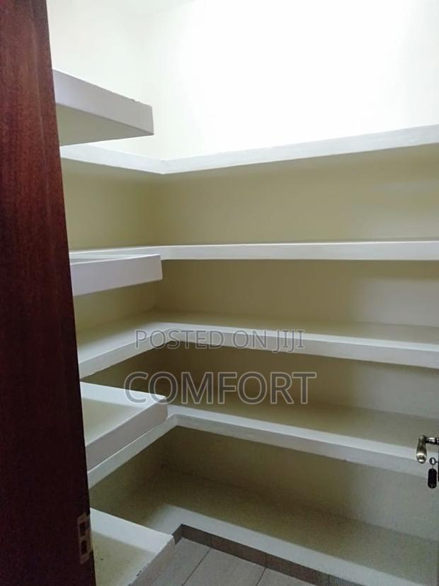 5bdrm Villa in Denis Pritt, Kilimani for rent