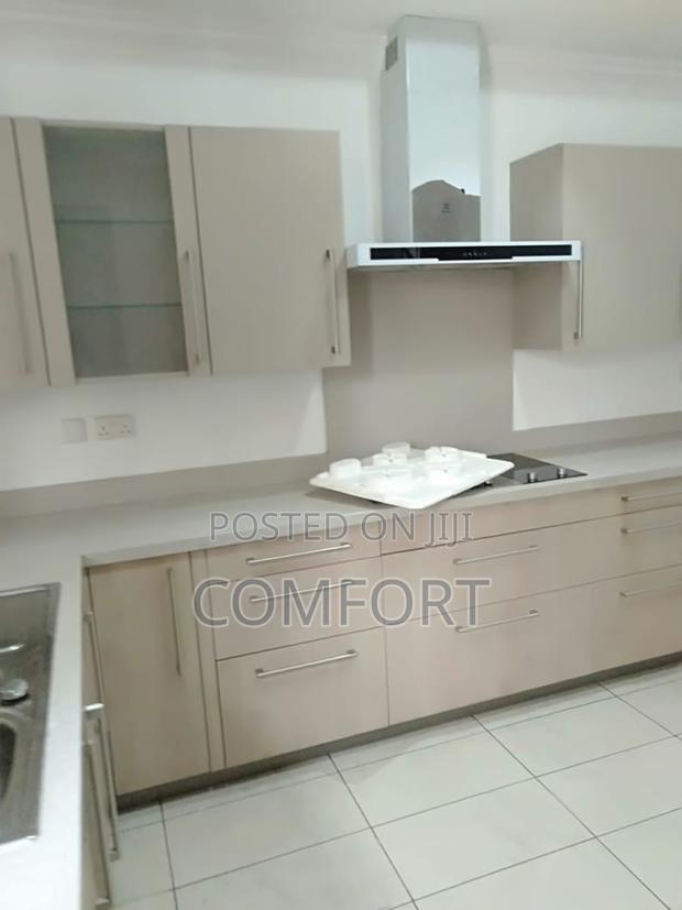 5bdrm Townhouse / Terrace in Lavington for rent
