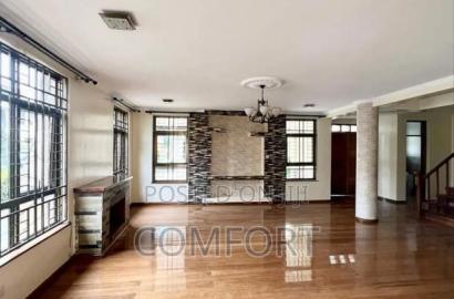 6bdrm Mansion in Lavington for sale