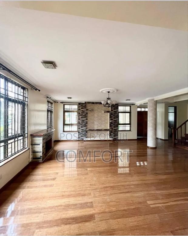 6bdrm Mansion in Lavington for sale