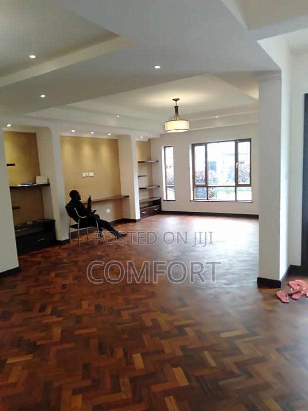 5bdrm Townhouse / Terrace in Lavington for rent