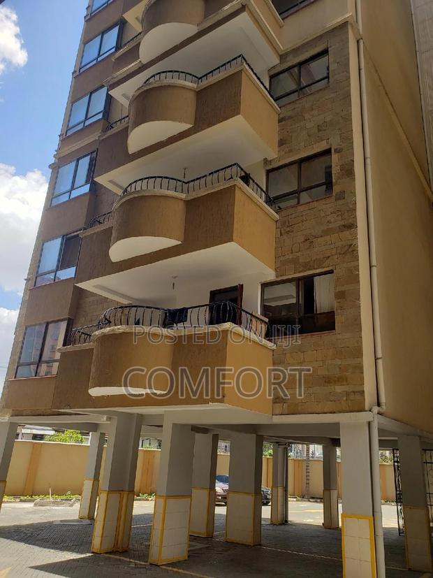3bdrm Apartment in Yaya Centre, Kilimani for rent