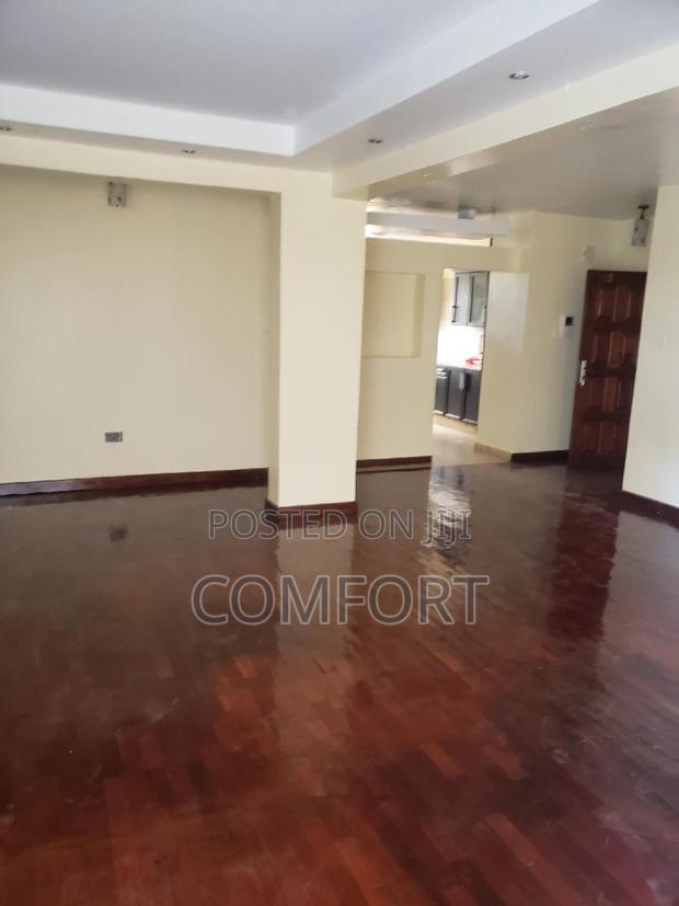 3bdrm Apartment in Yaya Centre, Kilimani for rent