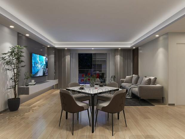 4bdrm Duplex in Riverside Drive for sale