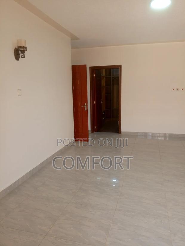 6bdrm Duplex in Lavington Green for rent