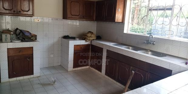 5bdrm Mansion in Karen, Hardy for rent