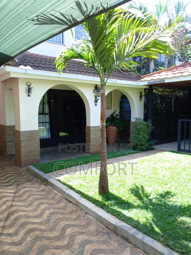 5bdrm Townhouse / Terrace in Lavington for rent