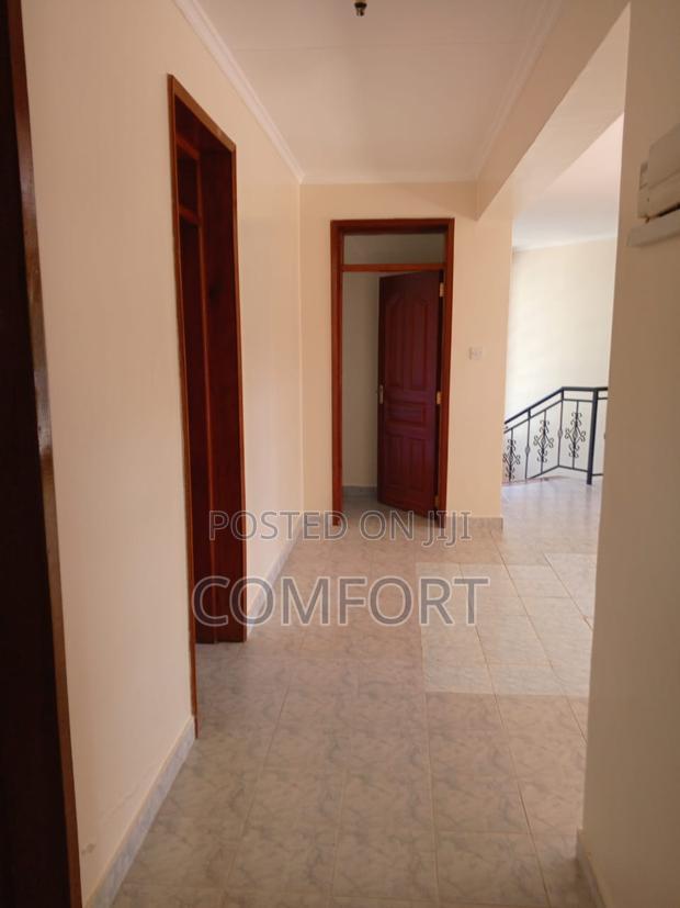 5bdrm Villa in Karen for rent