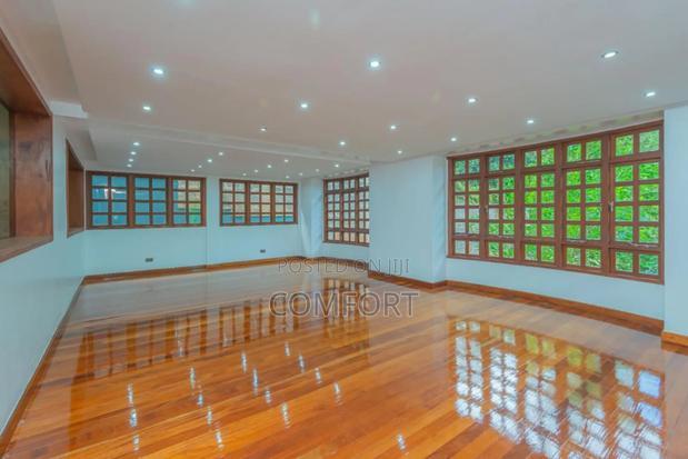 7bdrm Mansion in Muthaiga for sale