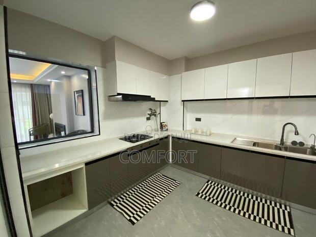 Furnished 4bdrm Apartment in Near Yaya Centre, Kilimani for rent