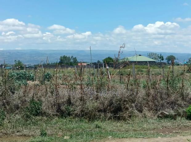 50*100plots in Nakuru Mutaita