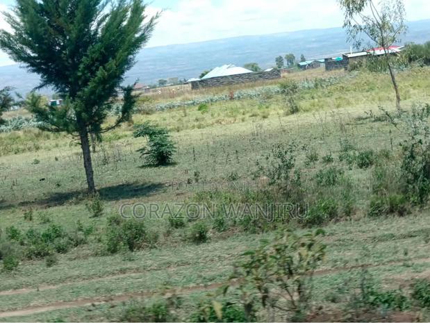 50*100plots in Nakuru Mutaita