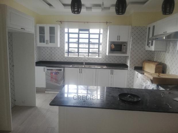 3bdrm Bungalow in Barnabas for sale
