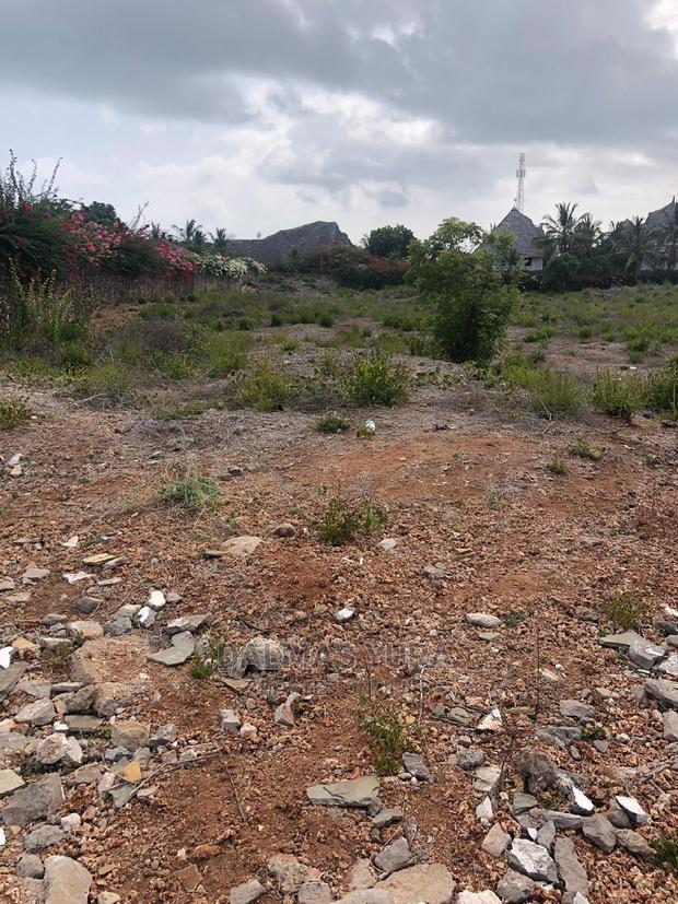 1/2 an Acre Prime Land