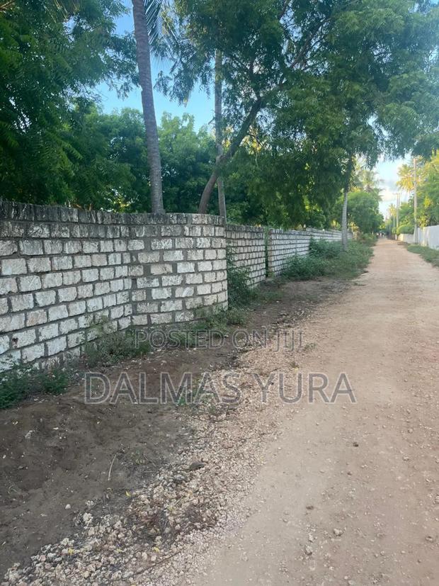 A Half an Acre Land at Dongokundu