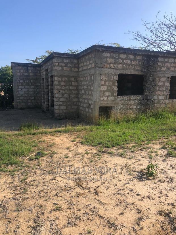 4 Acres Prime Land