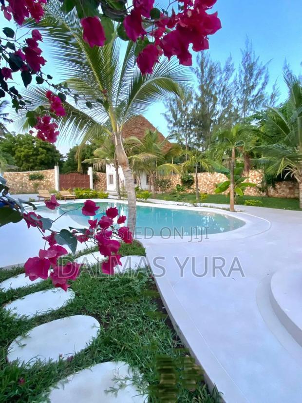 Furnished 7bdrm Villa in Watamu for sale