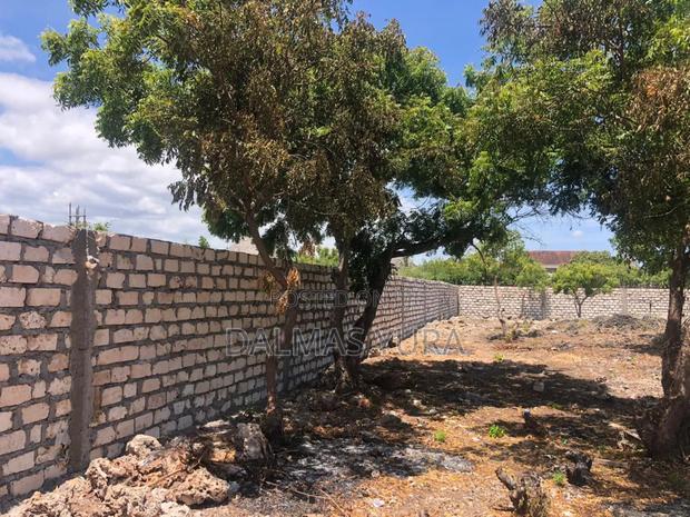 Prime Plot in Watamu