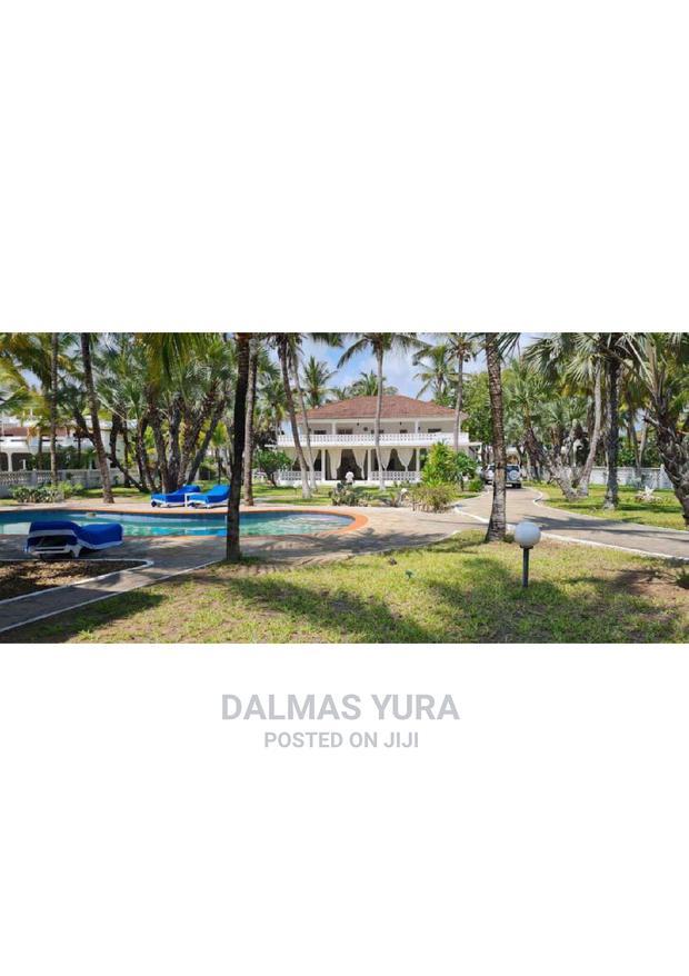 Furnished 4bdrm Villa in Magarini for Sale
