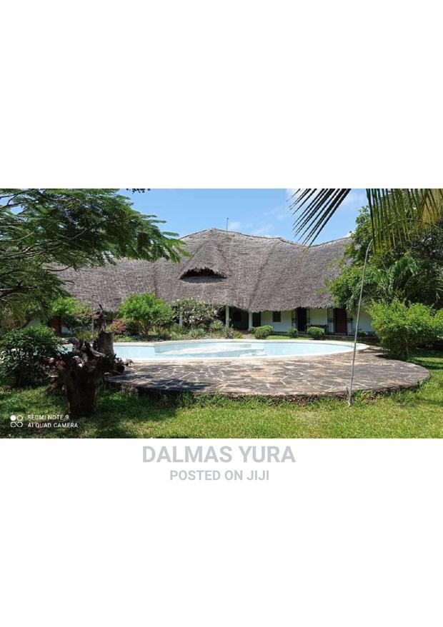 Furnished 4bdrm Villa in Malindi for sale