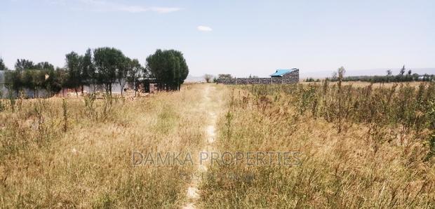 50*100 Plots for Sale 200mts From Tarmac at Mtaita