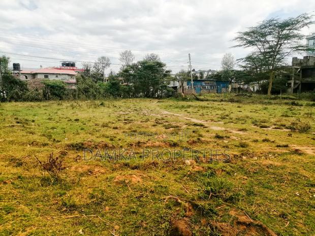 50*100 Plots for Sale in Barnabas 300mts From Highway