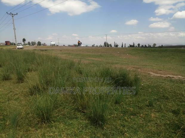 1/4 Acre Plot 2nd Row From the Nakuru-Nairobi Highway