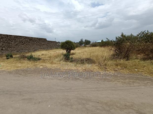 50*100 Plot for Sale on Tarmac Near Nairobi Road Pri. Nakuru