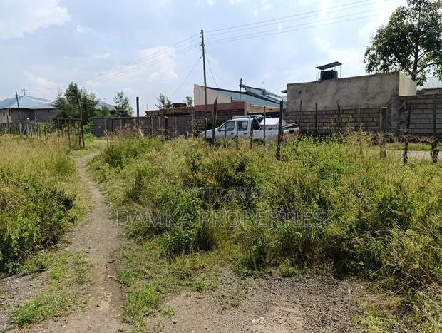 50*100 Plots for Sale 100mts From Tarmac at Mwariki Police