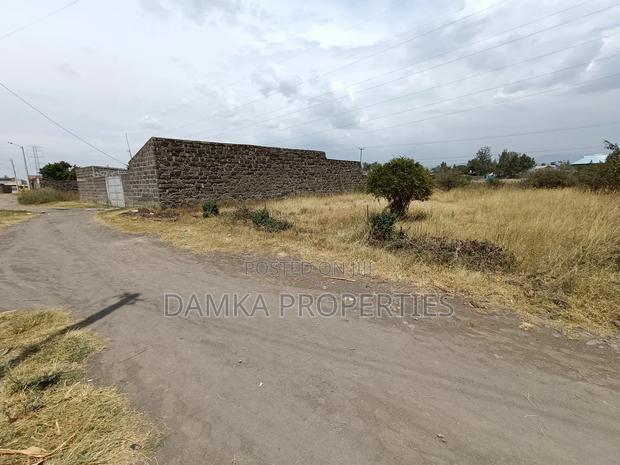 50*100 Plot for Sale on Tarmac Near Nairobi Road Pri. Nakuru