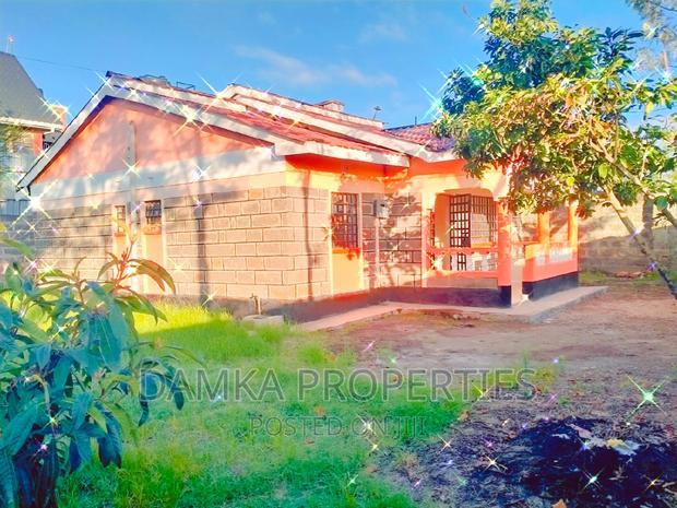 3bdrm Bungalow in Royal Estate, Barnabas for sale