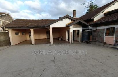 4bdrm Maisonette in Kiamunyi, Nakuru Town East for rent