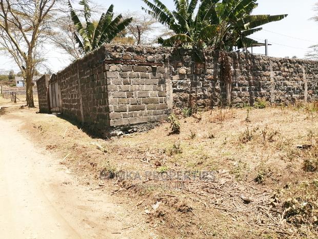 50*100 Plot for Sale in Kiamunyi