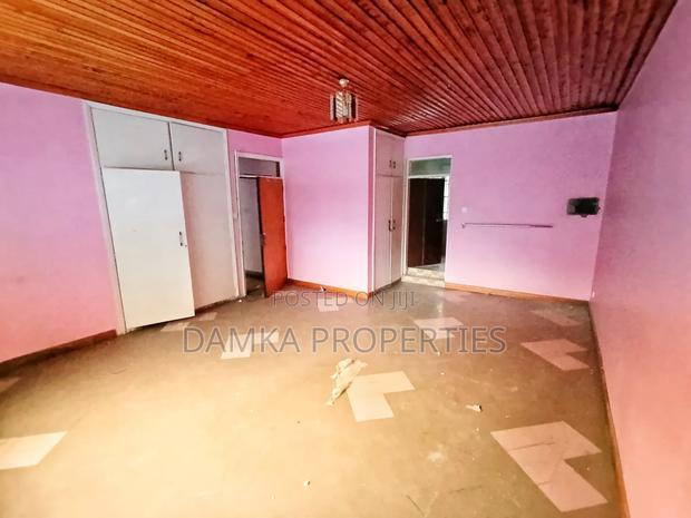 4bdrm Bungalow in Milimani, Nakuru Town East for sale