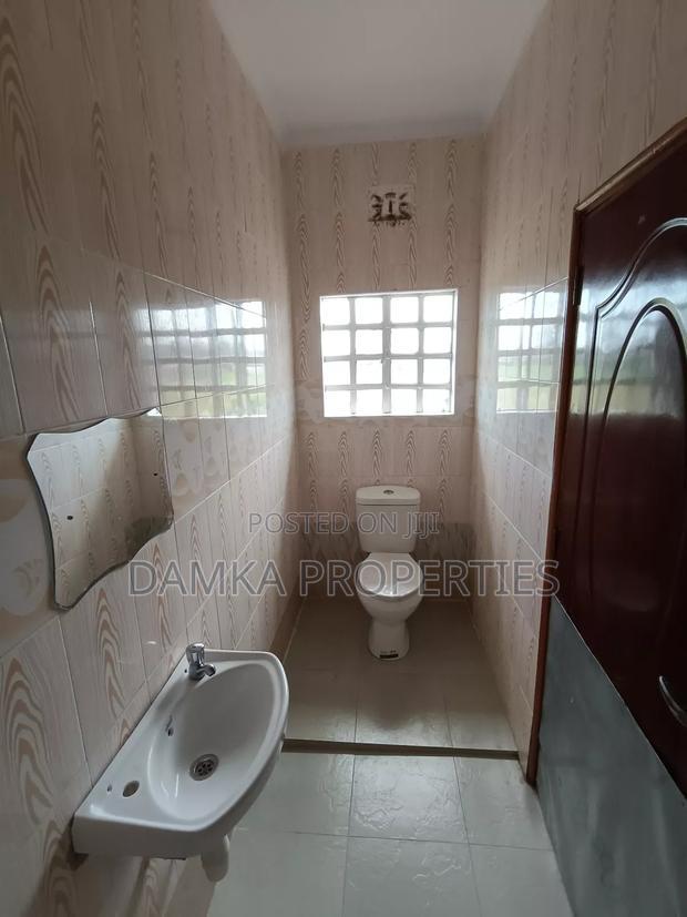 4bdrm Mansion in Nakuru Town East for sale